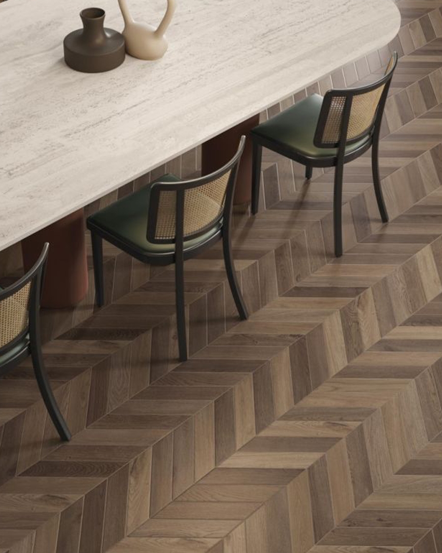 Pločica Flaviker Four Seasons Chocolate Natural Chevron 7,5×40,7 cm