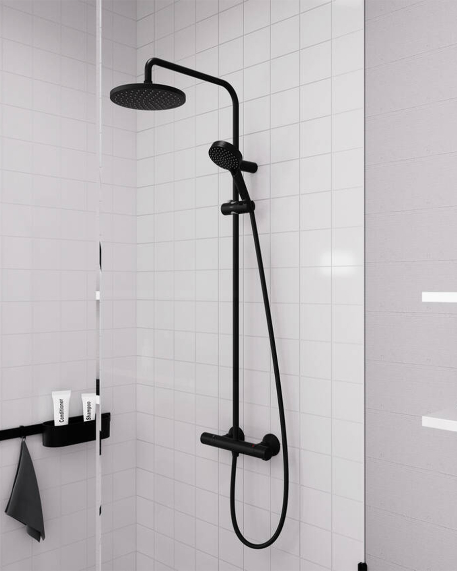 Hansgrohe tuš sistem Vernis Blend 200, crna