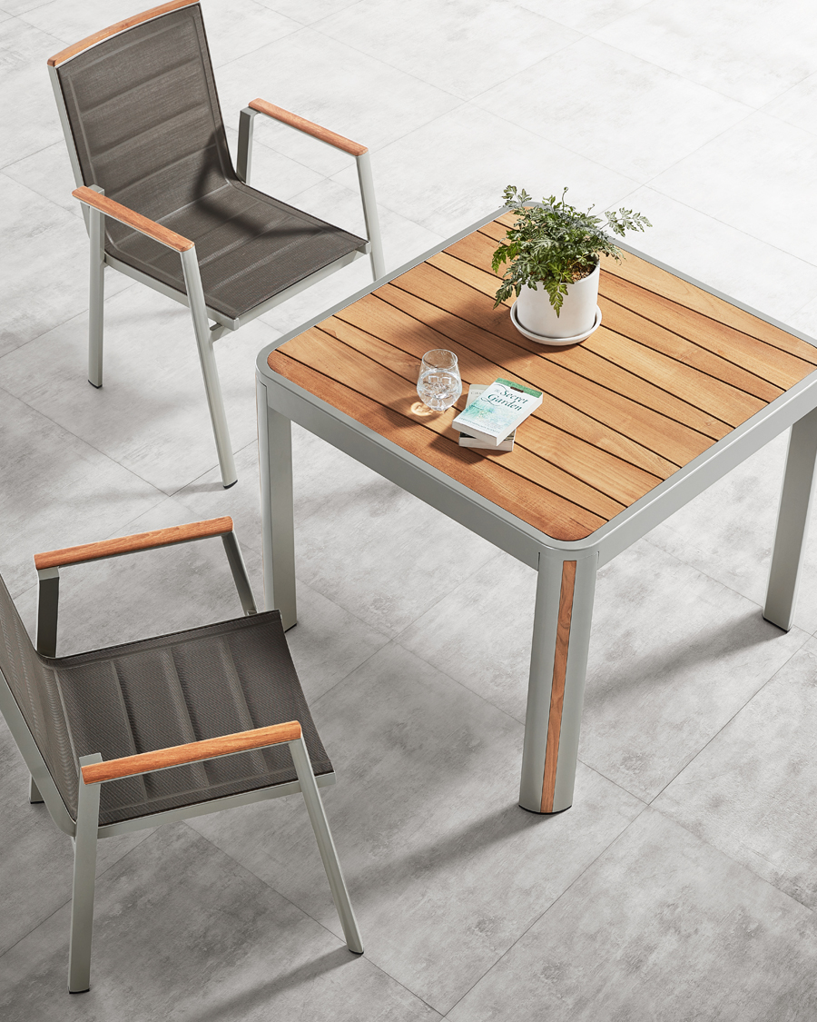 Idealaqua Geneva vrtni stol 90×90 cm